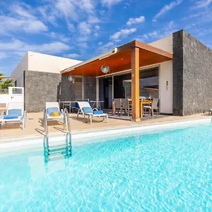 Sal Marina , Puerto del Carmen (Lanzarote) España